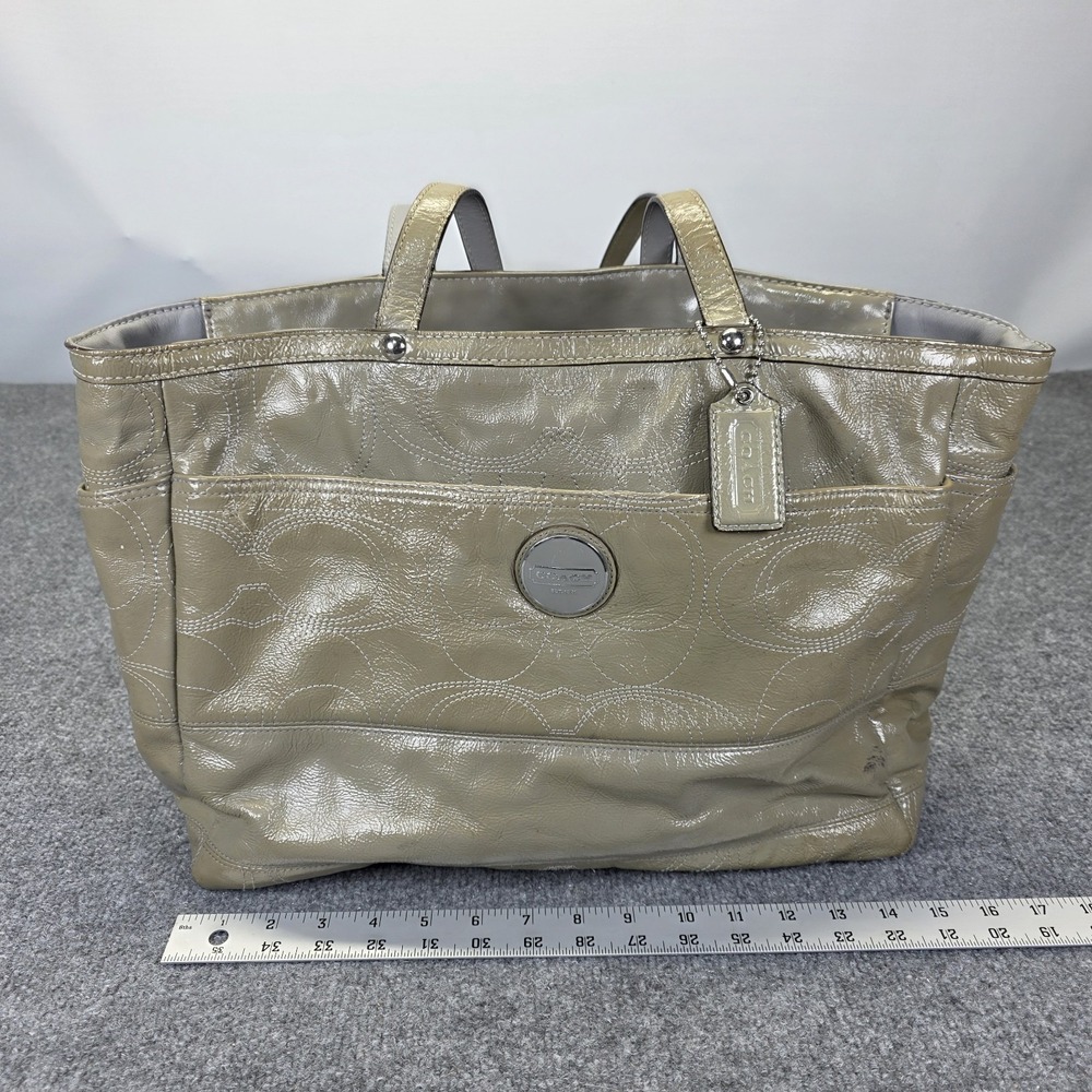 COACH Shoulder‎ Bag/tote Bag Signature Patent Leather Olive Green